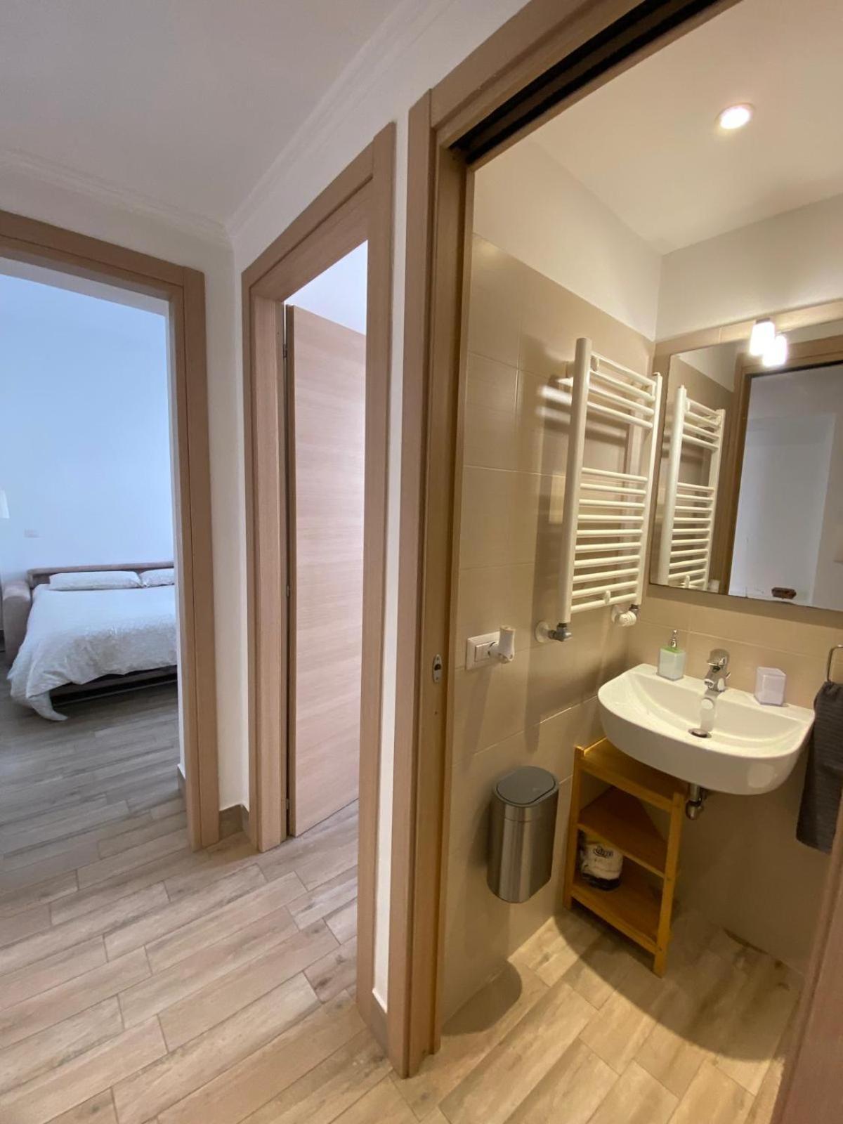 Dimora Vaticano Apartments Roma Ngoại thất bức ảnh